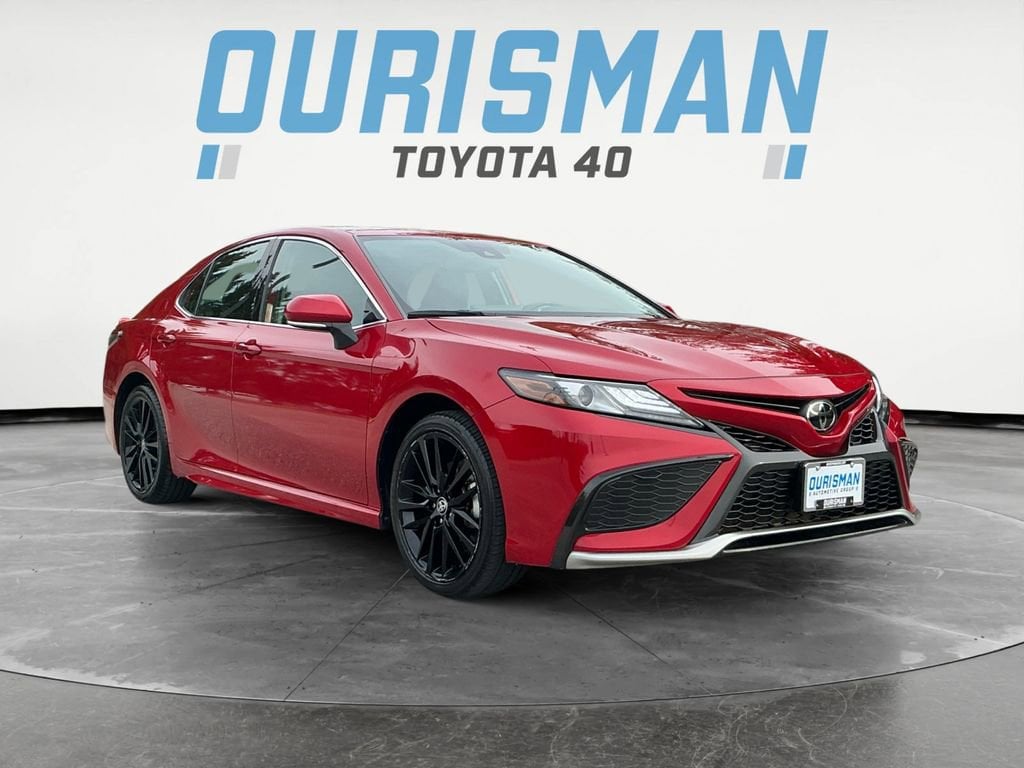 2023 Toyota Camry XSE's photo