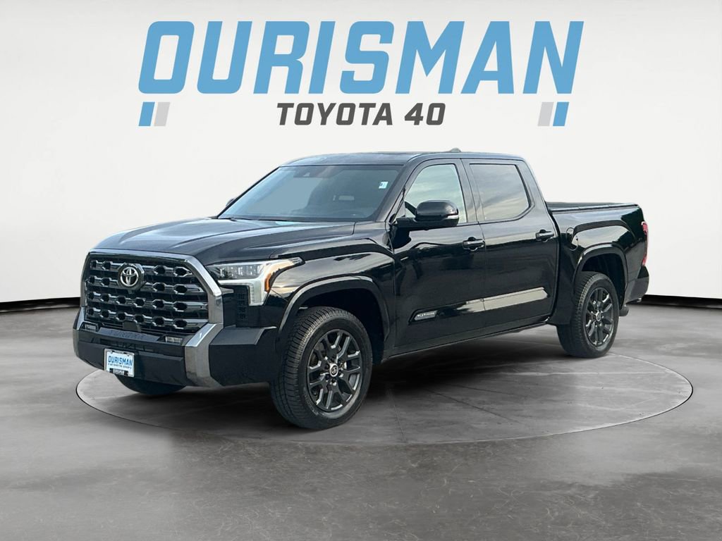 2024 Toyota Tundra Platinum CrewMax photo 2