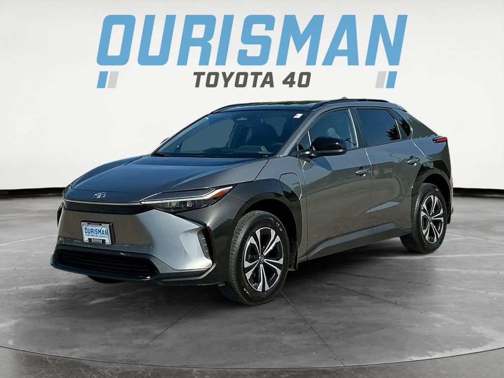 2023 Toyota bZ4X XLE photo 2