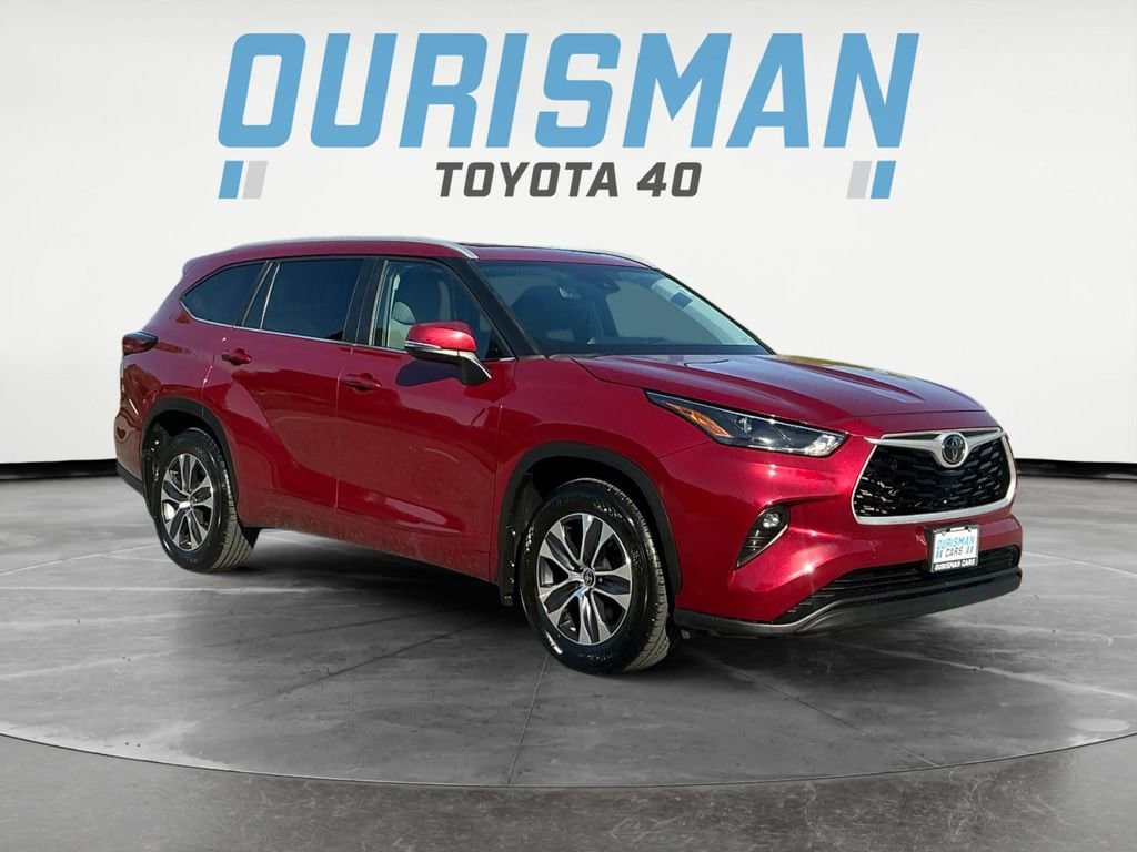 Used 2023 Toyota Highlander XLE SUV