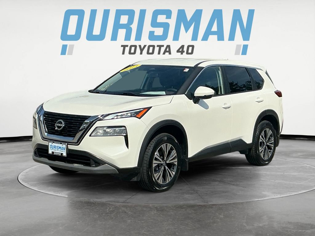 2023 Nissan Rogue SV photo 2