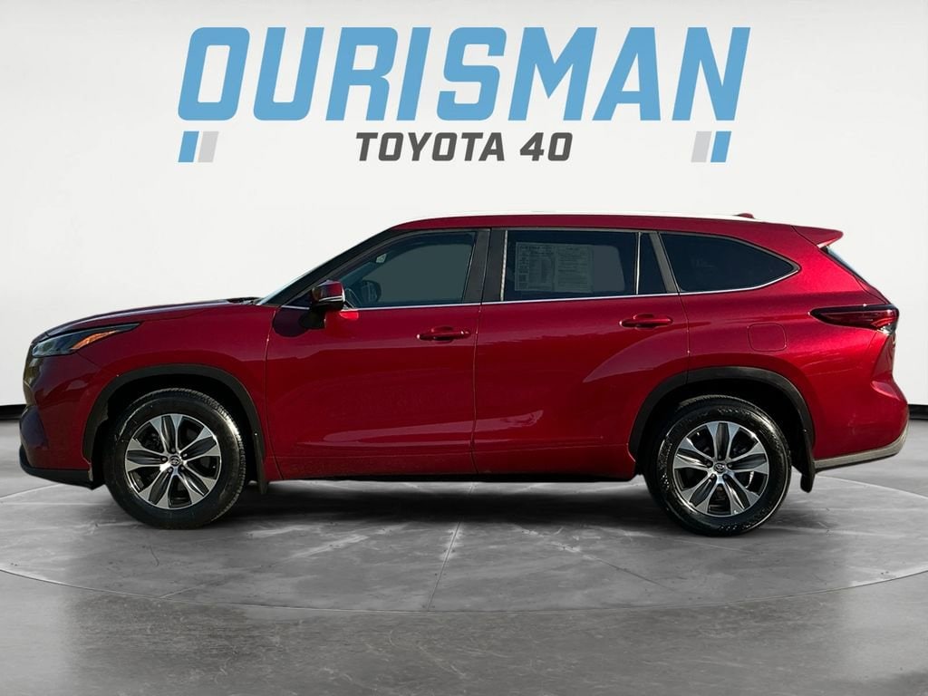Used 2023 Toyota Highlander XLE SUV