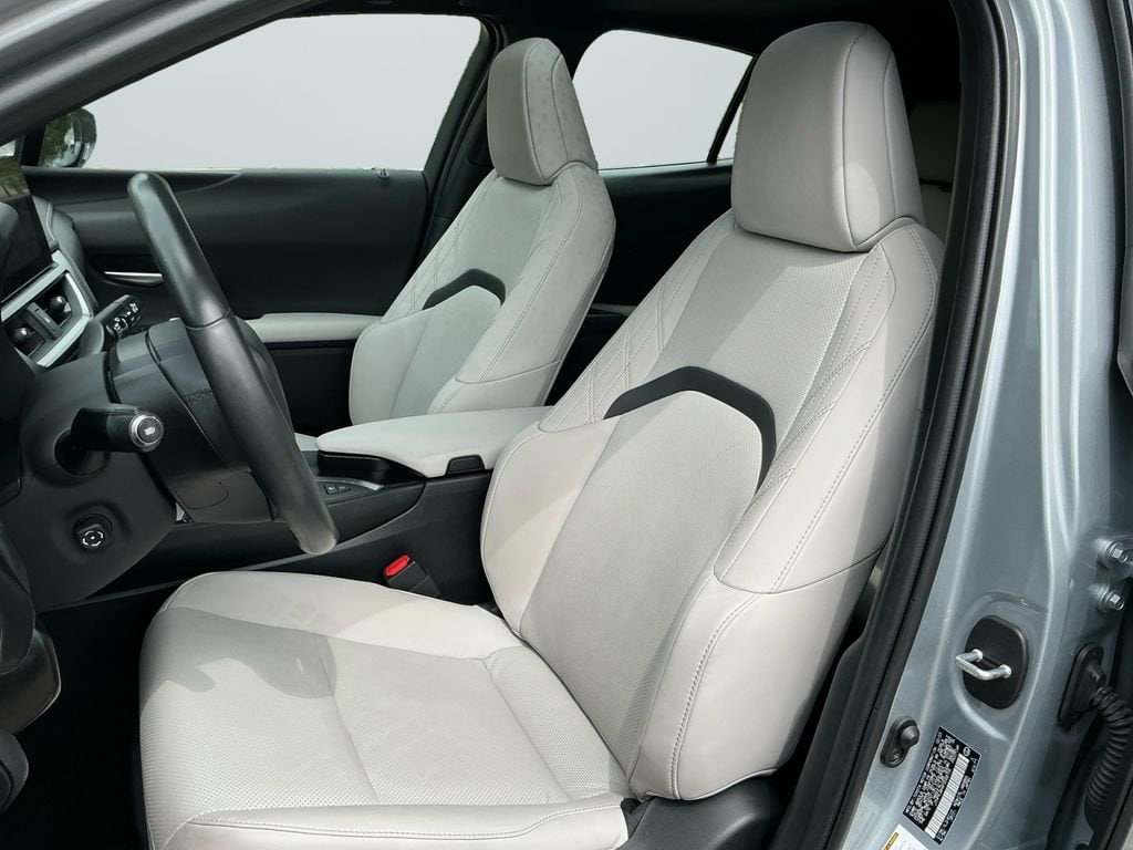 2023 Lexus UX Hybrid 250h Premium - Photo 10