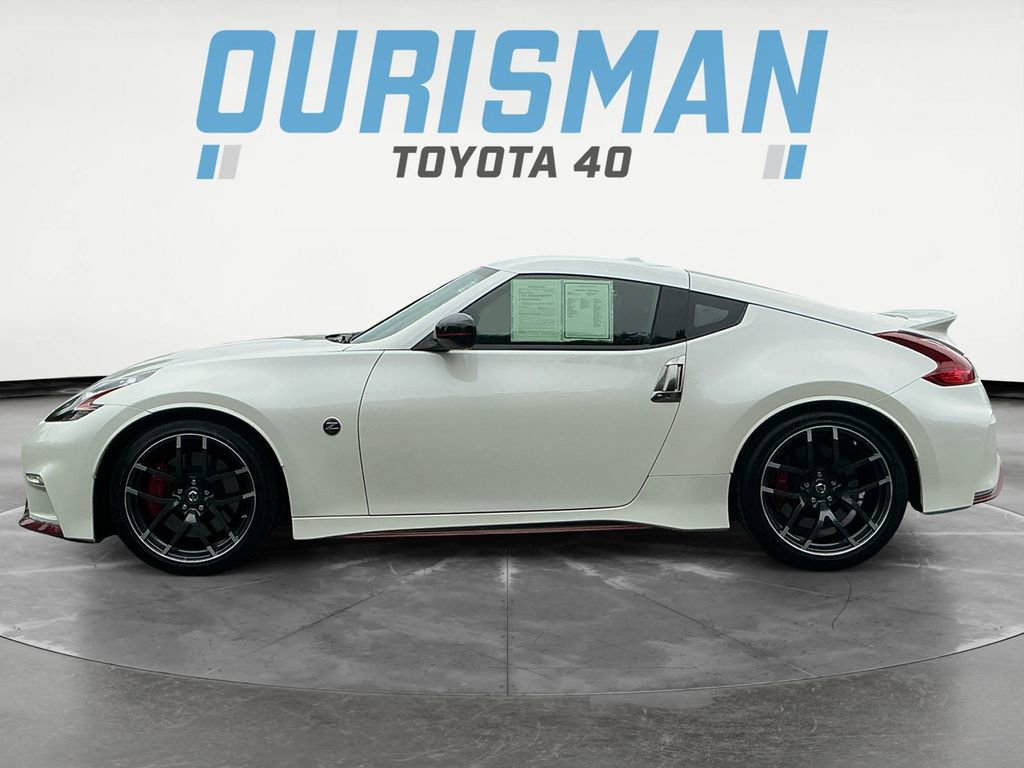2020 Nissan 370Z Nismo photo 3