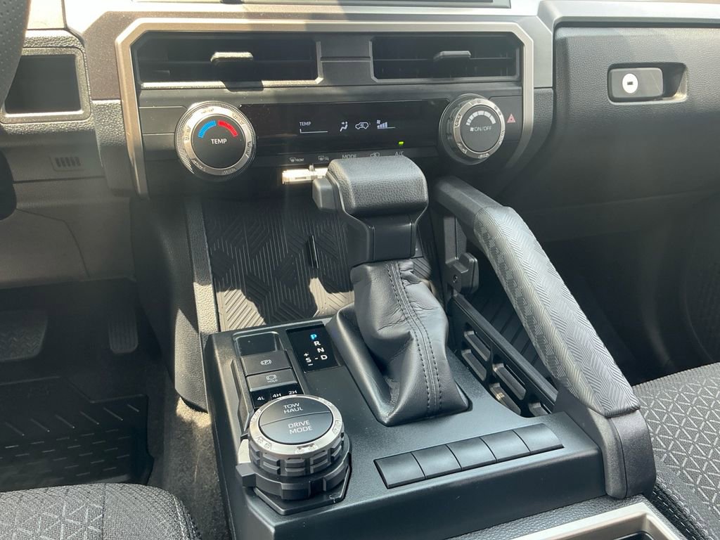 2026 Toyota 4Runner SR5 - Photo 13