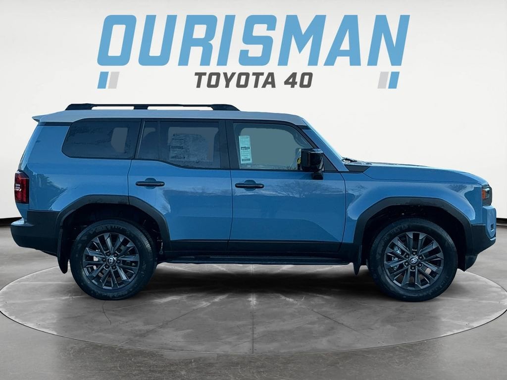 2026 Toyota Land Cruiser Base - Photo 8