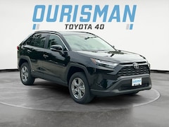 2025 Toyota RAV4 Hybrid XLE SUV