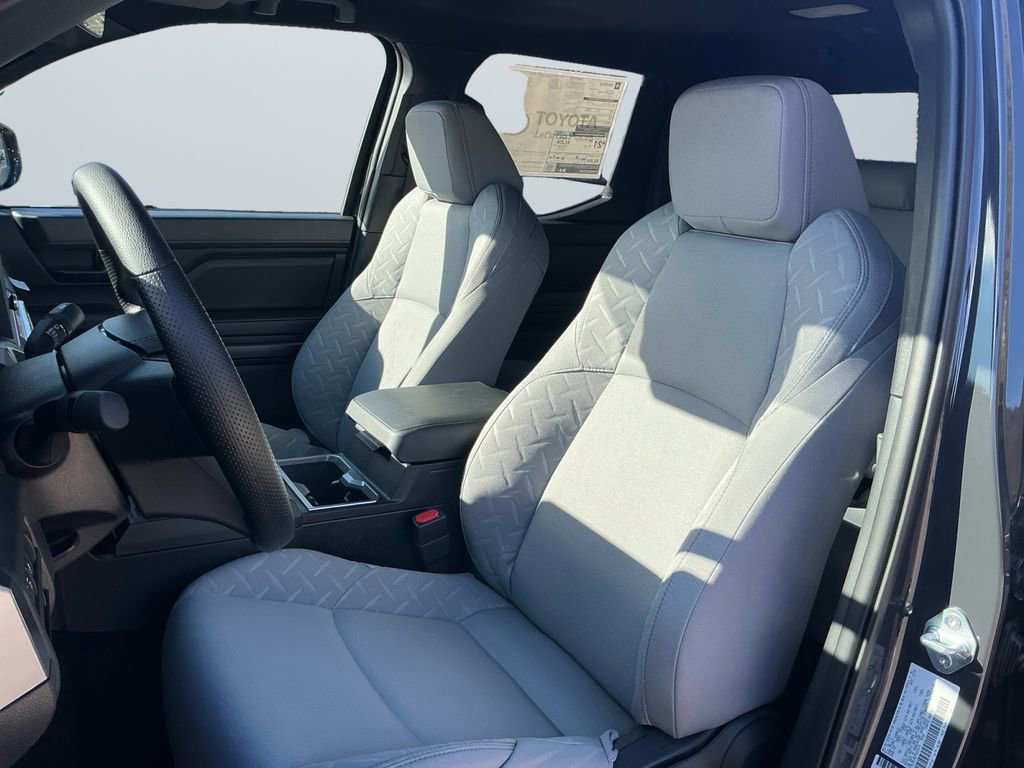 2026 Toyota Tacoma SR5 - Photo 10