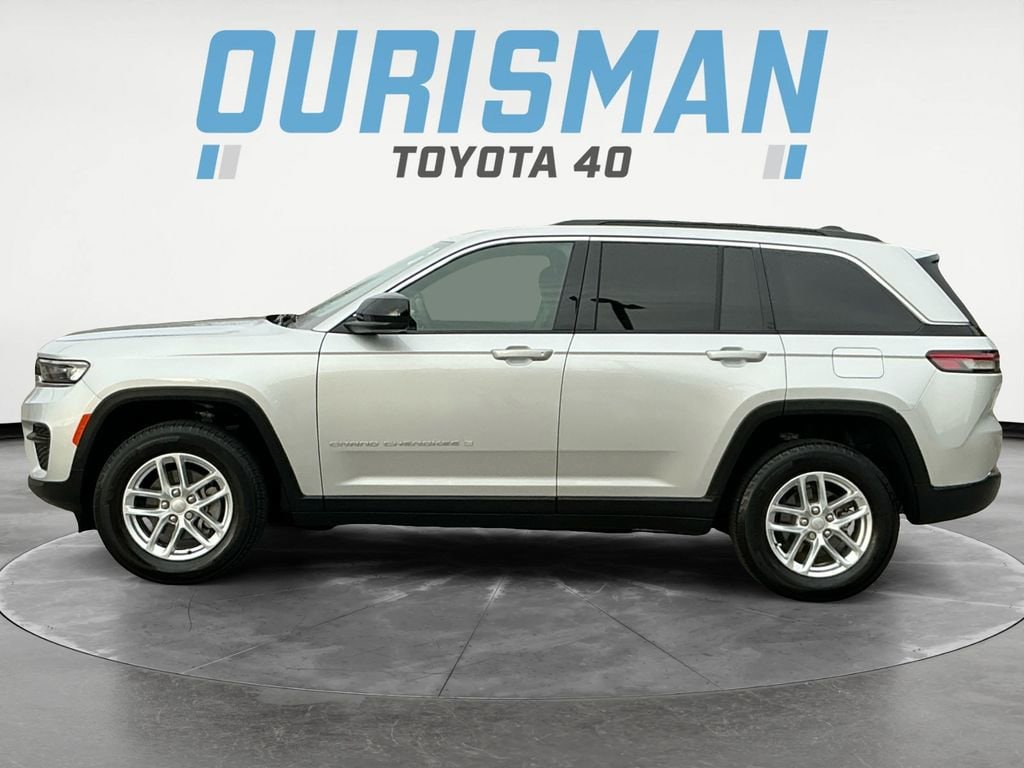 Used 2025 Jeep Grand Cherokee Laredo SUV