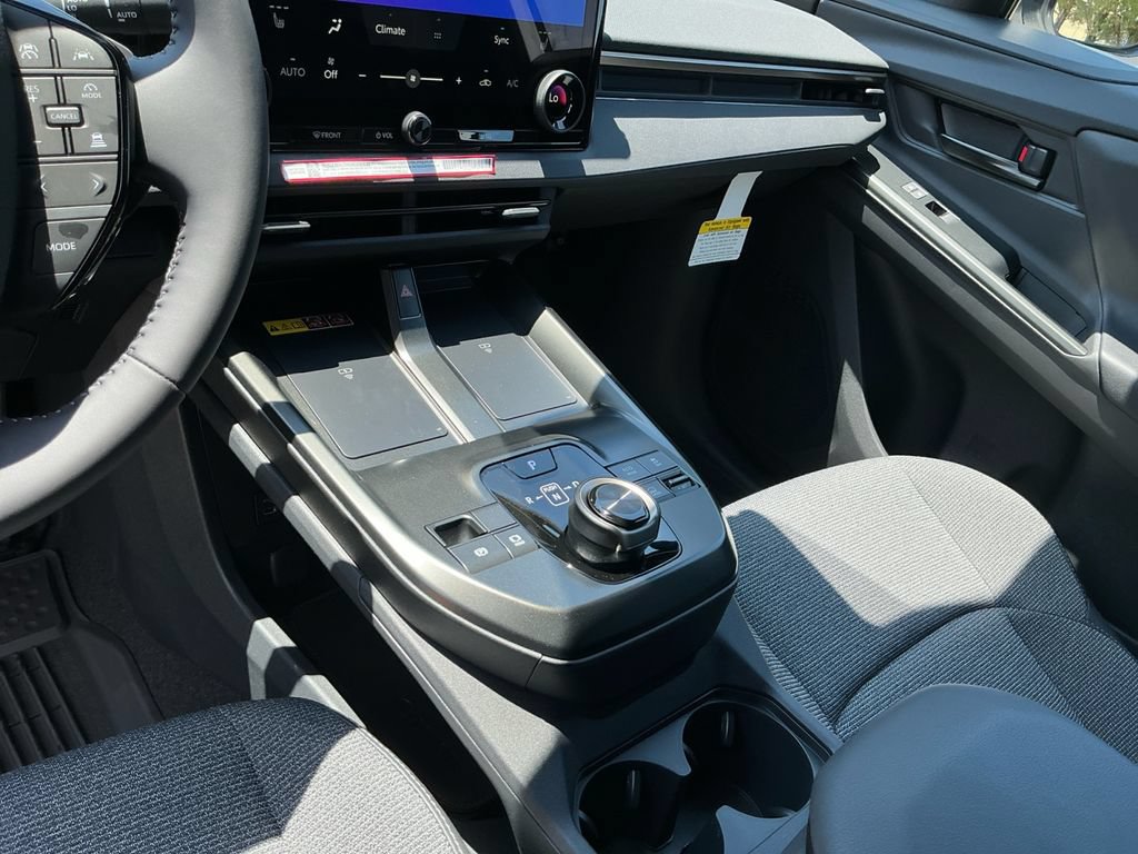 2026 Toyota bZ XLE - Photo 12