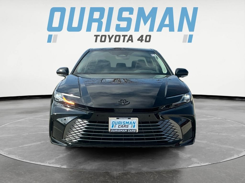 Used 2025 Toyota Camry XLE Sedan