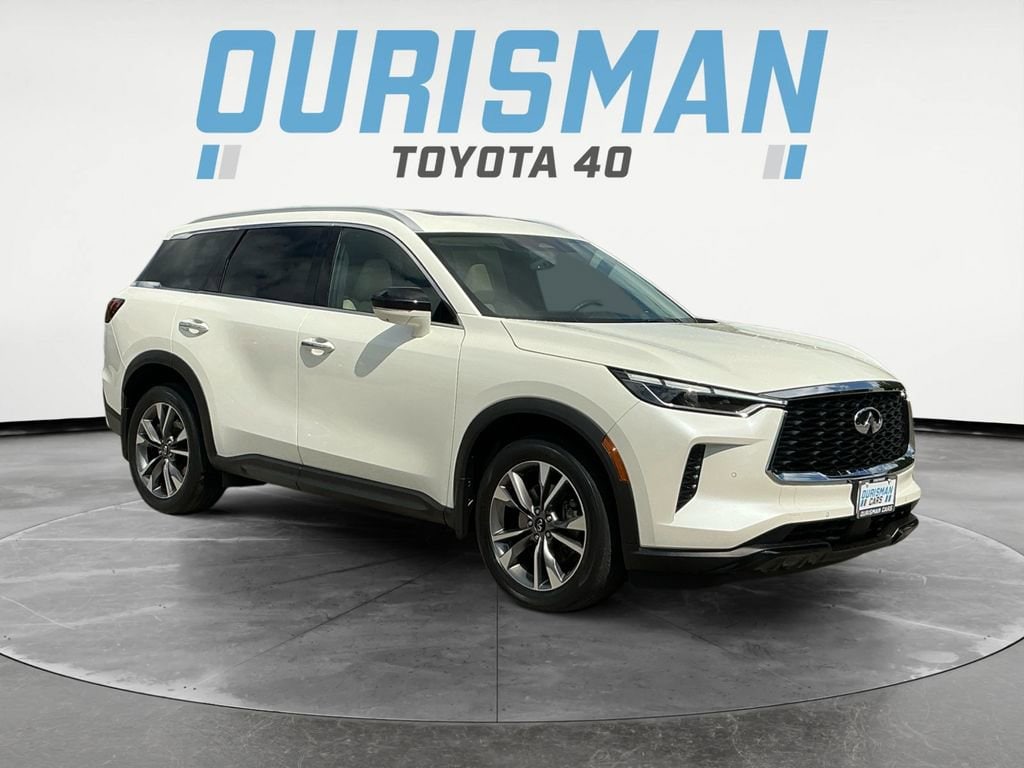 2023 INFINITI QX60 LUXE AWD's photo