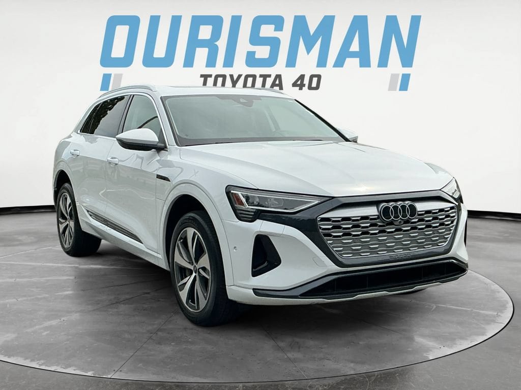 2024 Audi Q8 e-tron 55 114 kWh Premium Plus quattro's photo