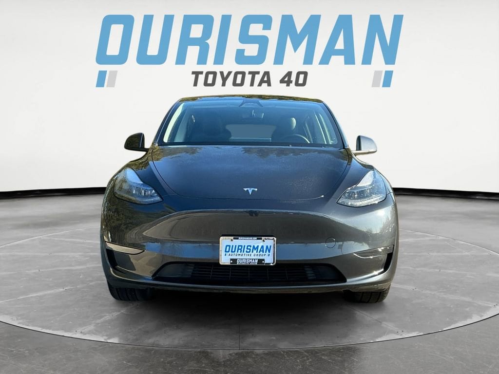 2024 Tesla Model Y Long Range's photo