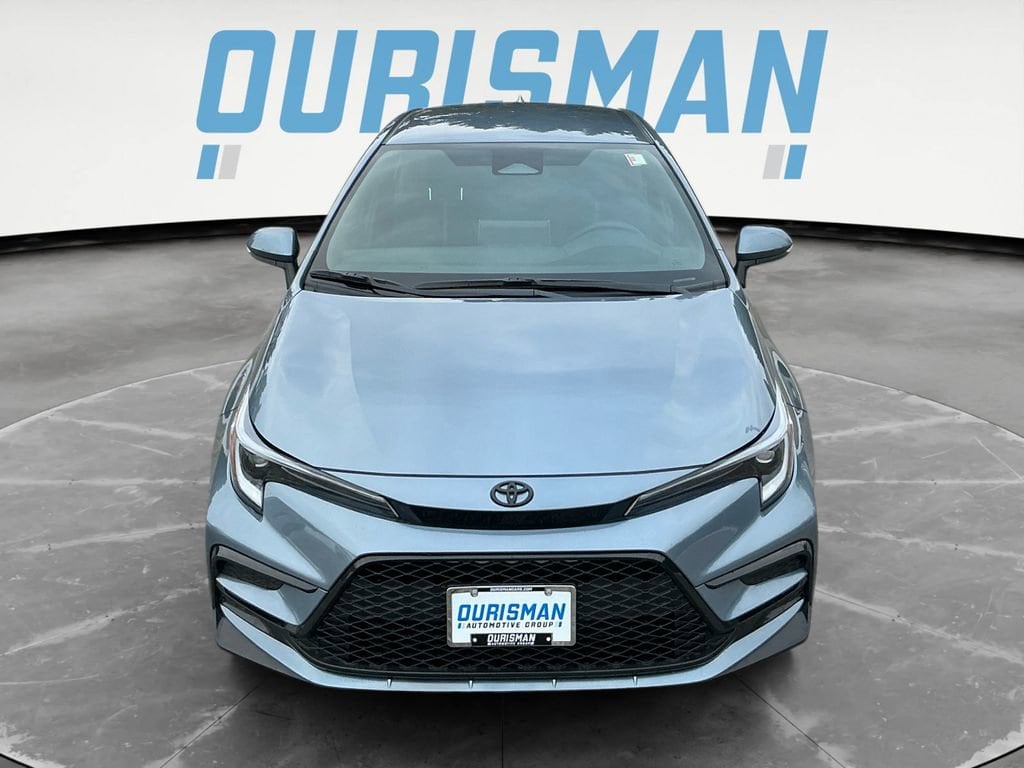 New 2026 Toyota Corolla SE Sedan