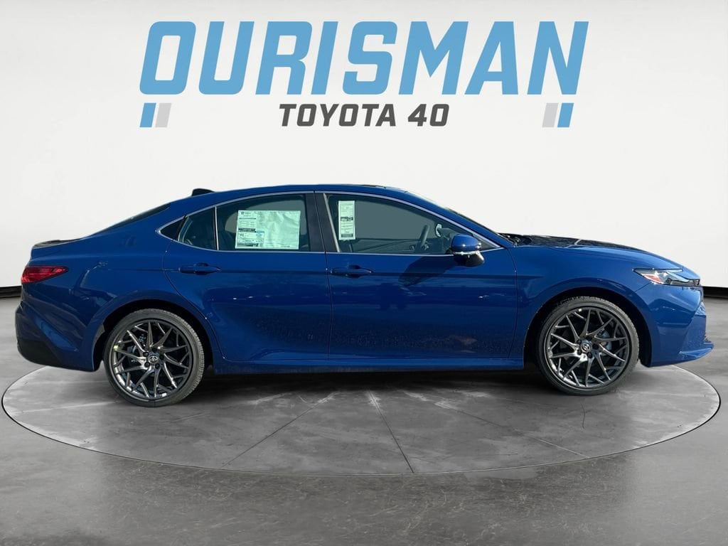 2026 Toyota Camry XLE - Photo 8