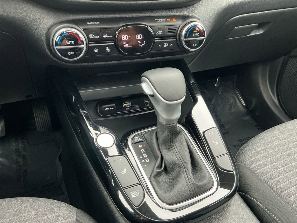 2023 Kia Soul EX - Photo 12