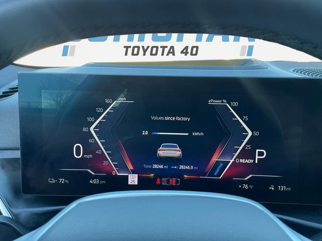 2025 BMW i4 40 - Photo 23