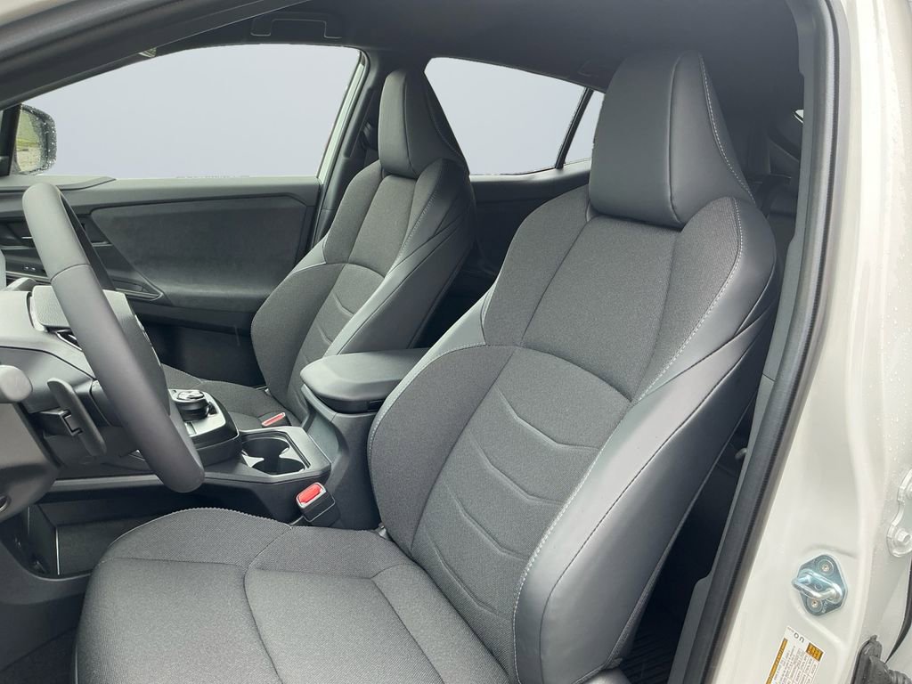 2026 Toyota C-HR SE - Photo 10