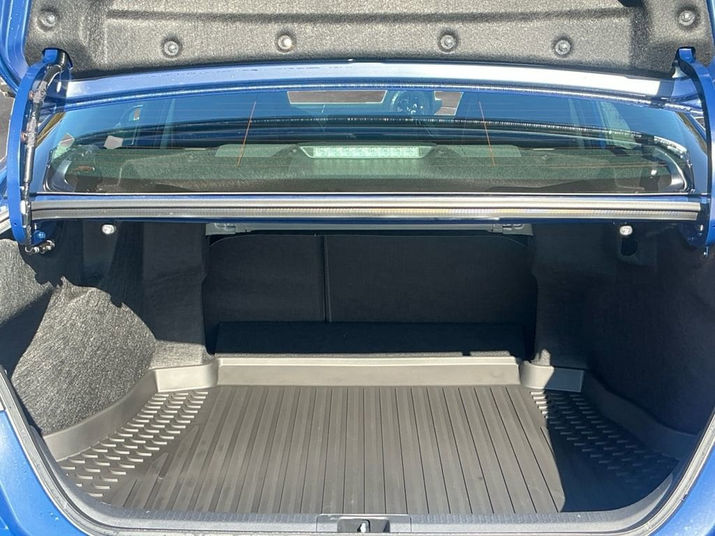 2026 Toyota Camry XLE - Photo 17