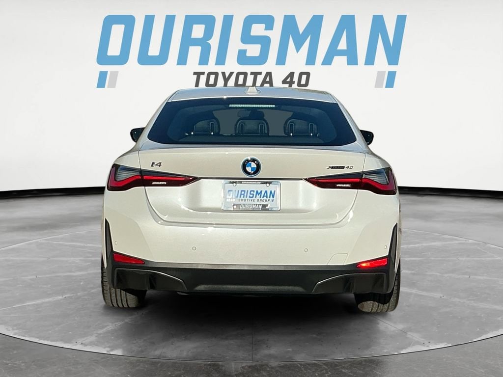 2025 BMW i4 40 - Photo 6