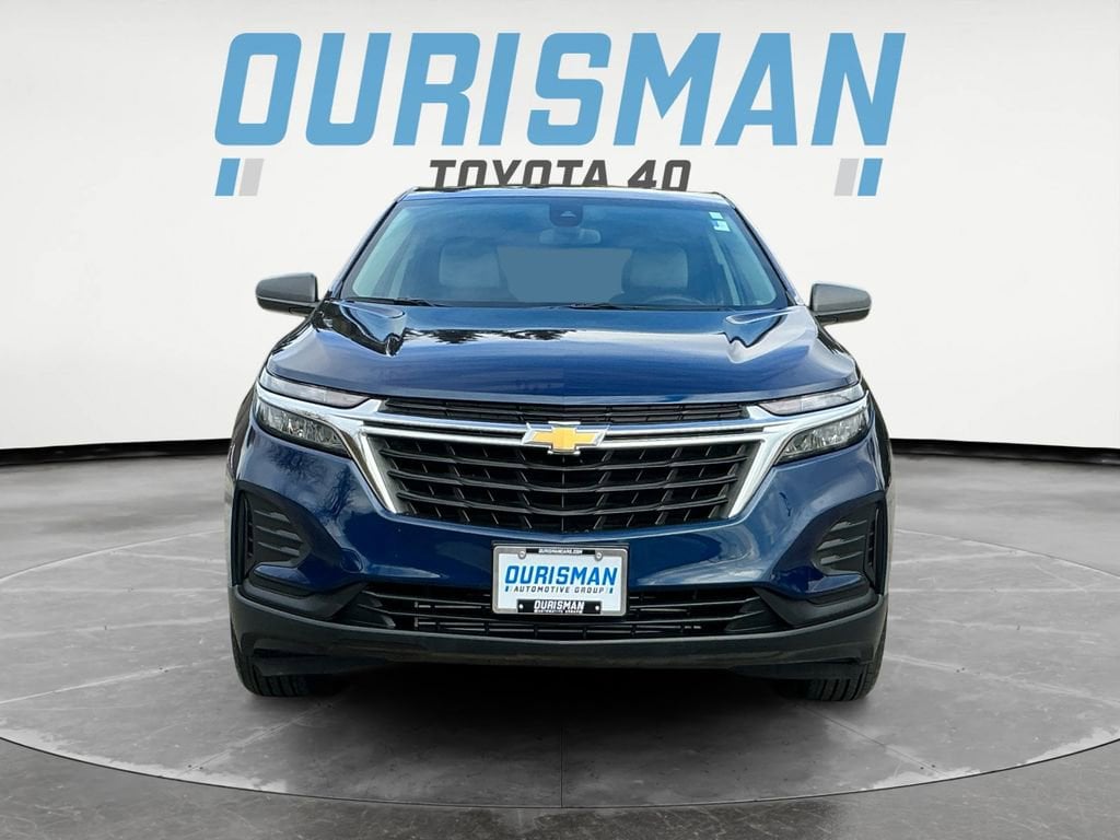 2023 Chevrolet Equinox LS's photo