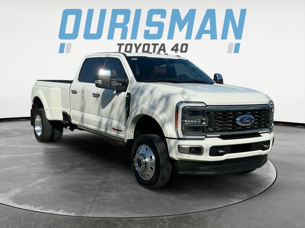 2023 Ford F-450 Platinum 4x4 Crew Cab 8' Box DRW's photo