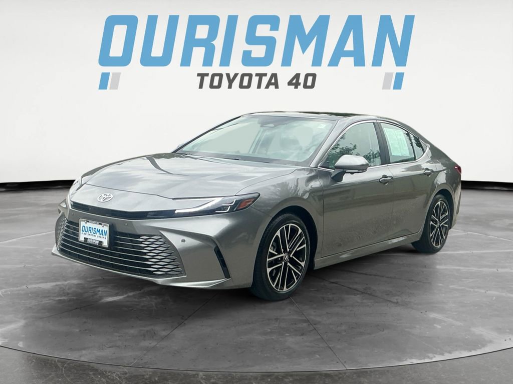 2025 Toyota Camry XLE photo 2