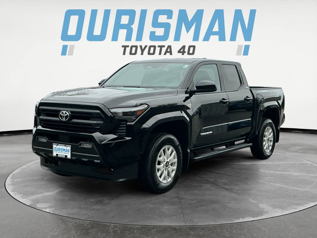 2025 Toyota Tacoma SR5 photo 2