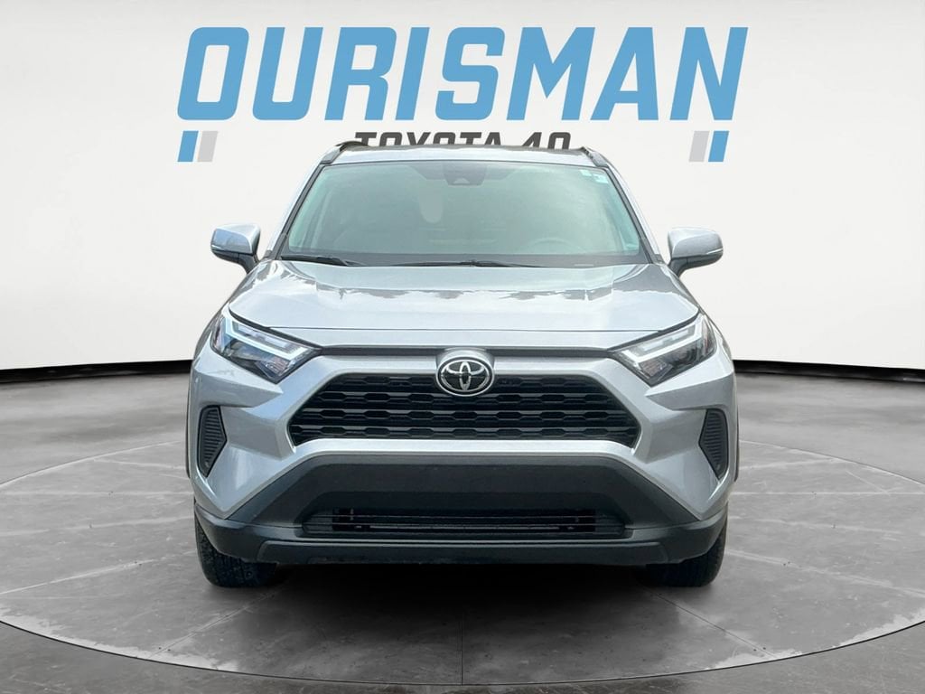Used 2024 Toyota RAV4 XLE with VIN 2T3W1RFVXRC288943 for sale in Kansas City