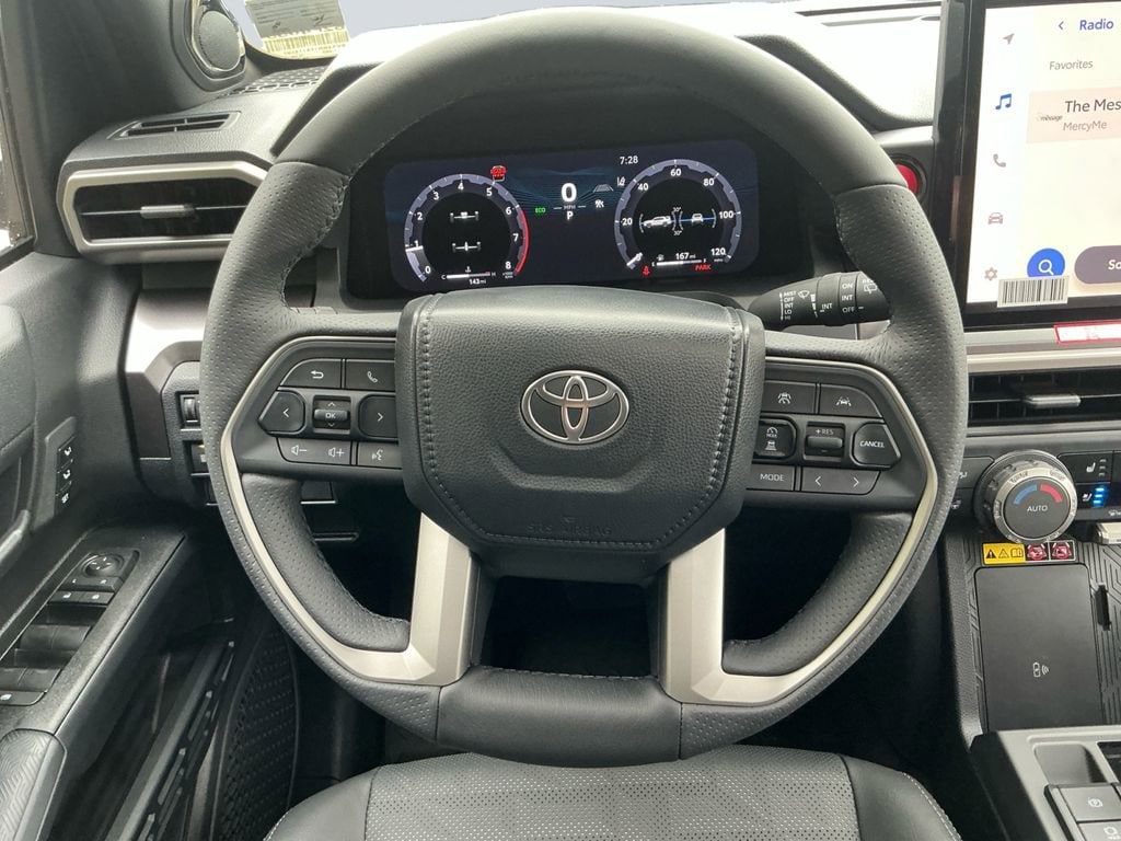 2026 Toyota 4Runner TRD Off-Road - Photo 13