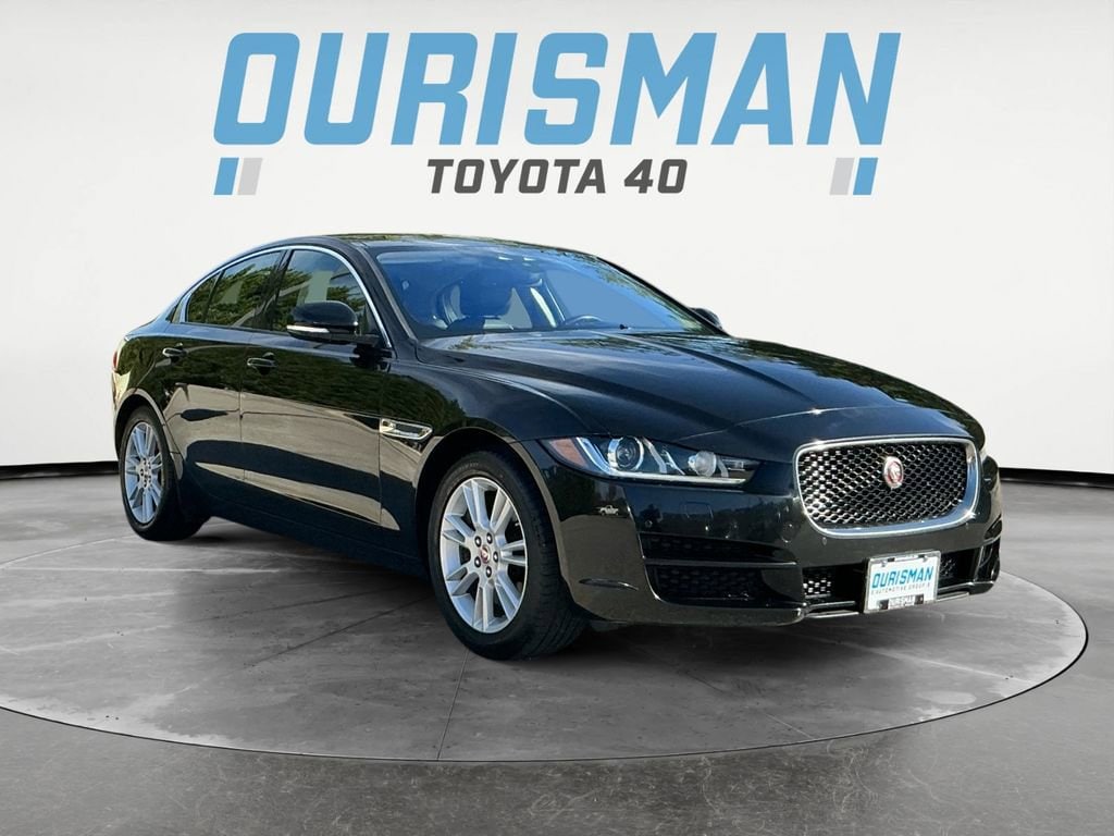 Used 2017 Jaguar XE 25t Premium Sedan