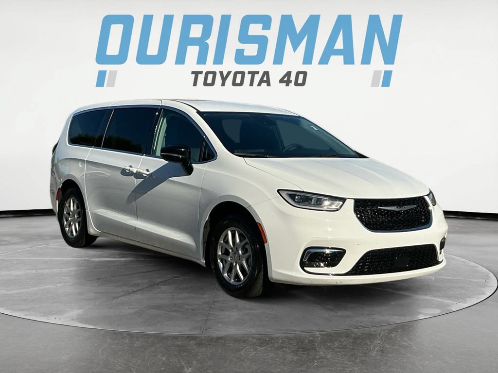 2024 Chrysler Pacifica