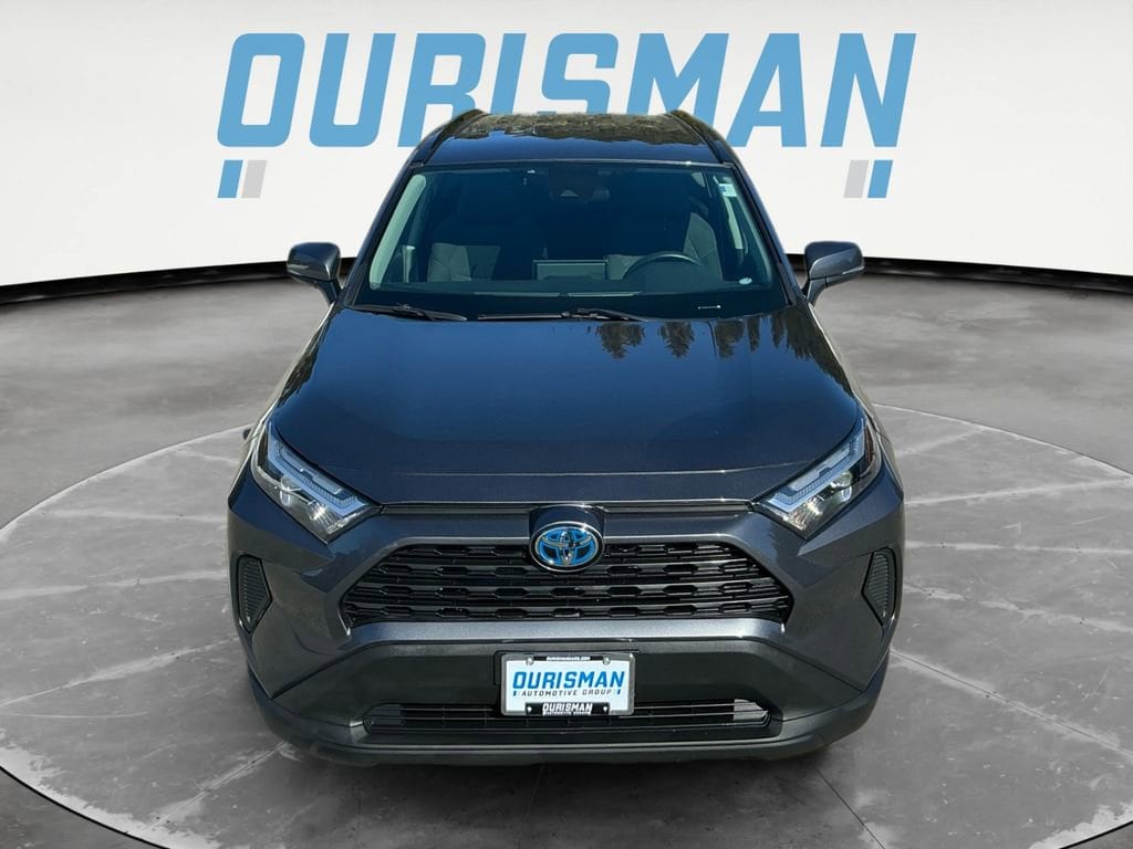 Used 2024 Toyota RAV4 XLE with VIN 4T3RWRFV0RU136022 for sale in Kansas City