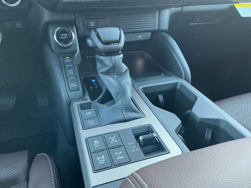 2026 Toyota Land Cruiser Base - Photo 12