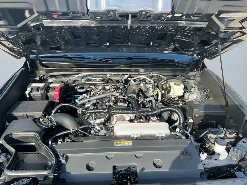 2026 Toyota Tacoma SR5 - Photo 18