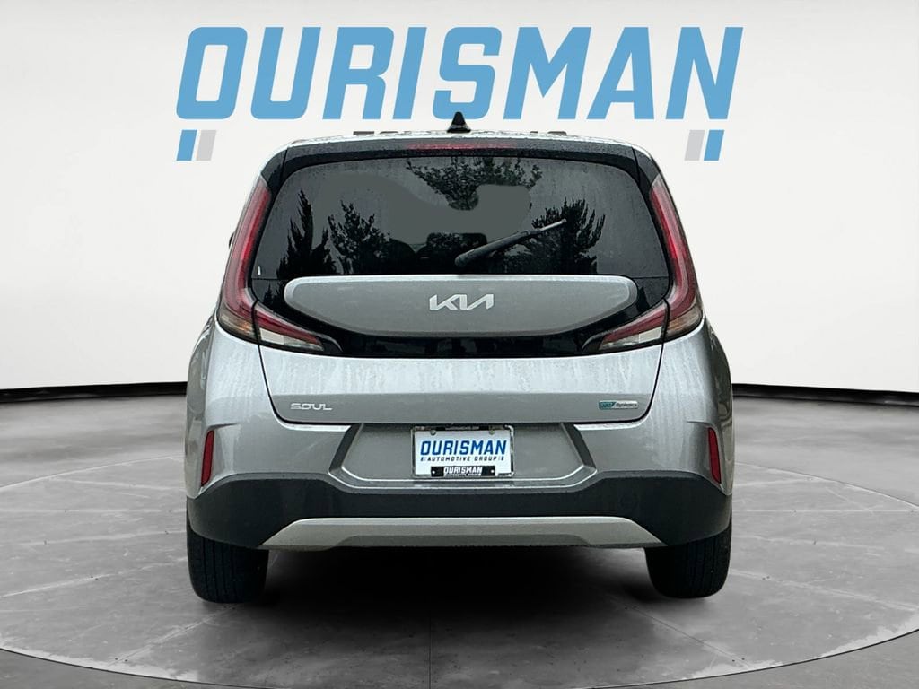 2023 Kia Soul EX - Photo 6
