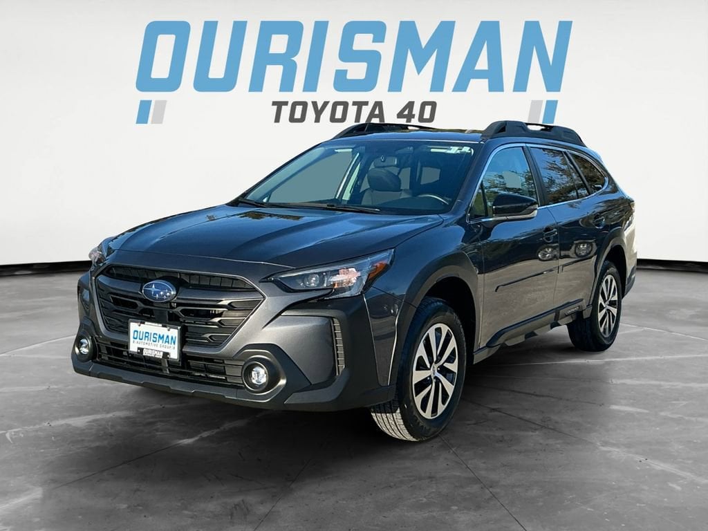 Used 2025 Subaru Outback Premium SUV