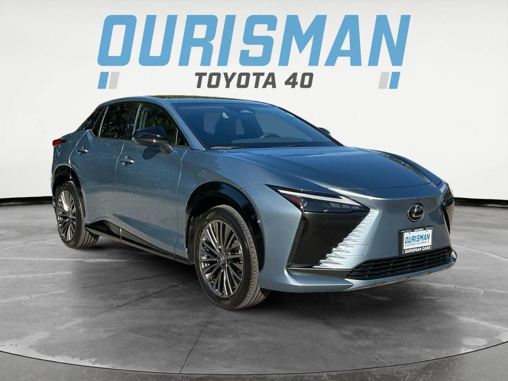 2023 Lexus RZ Luxury