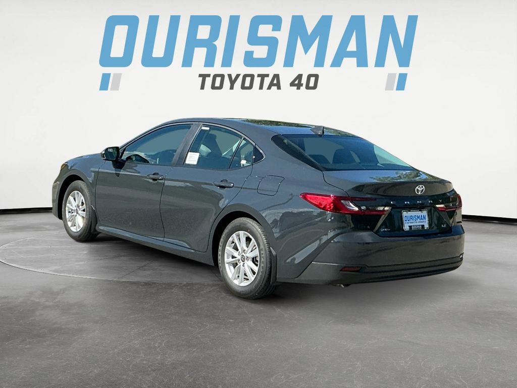 2026 Toyota Camry LE photo 2