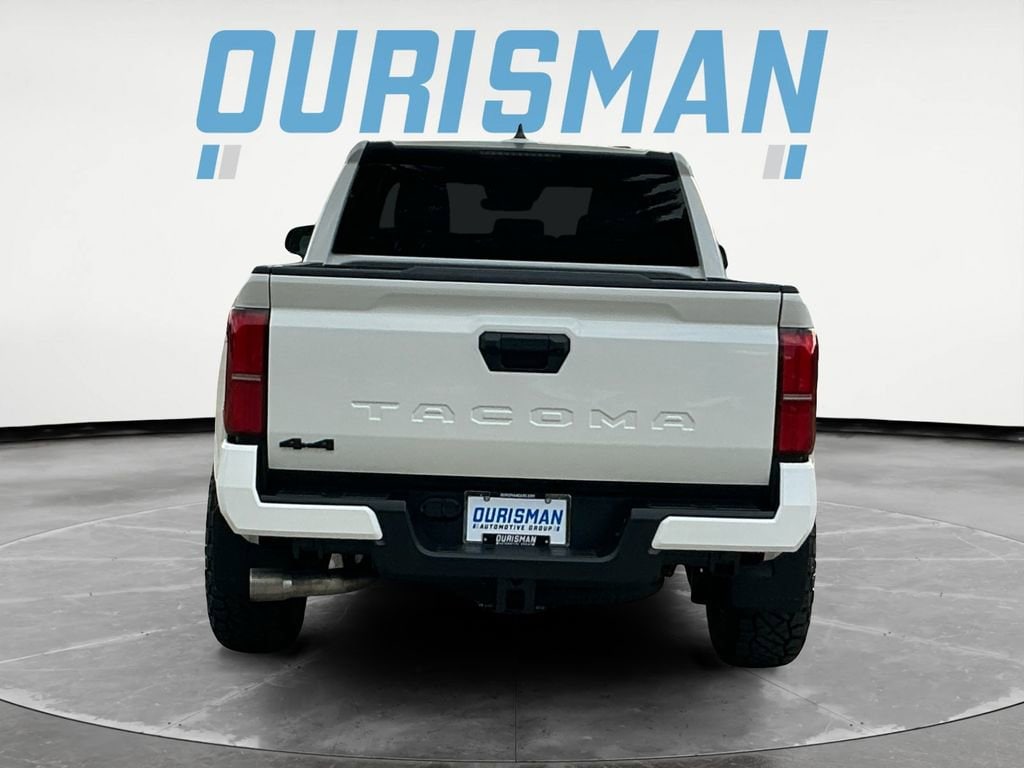 2026 Toyota Tacoma SR5 - Photo 6