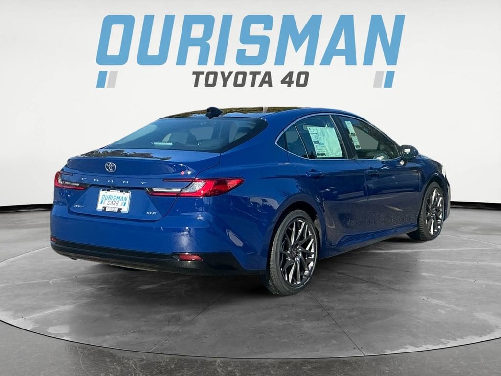 2026 Toyota Camry XLE - Photo 7