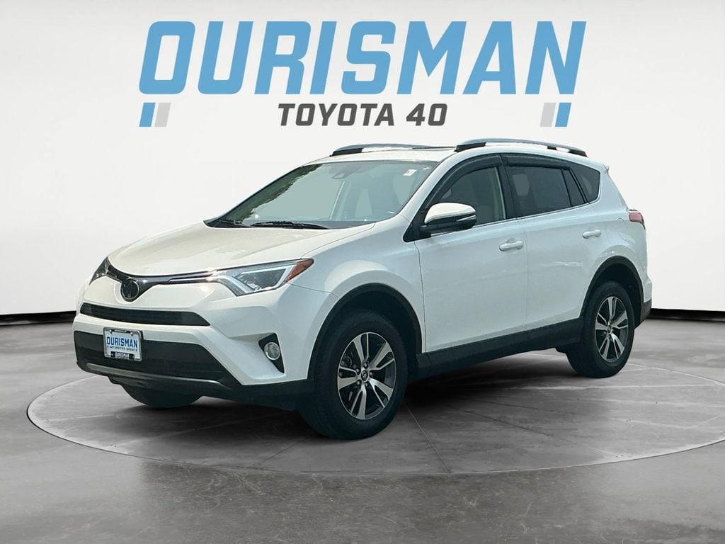 Used 2018 Toyota RAV4 XLE with VIN JTMWFREV9JJ745259 for sale in Edgewood, MD