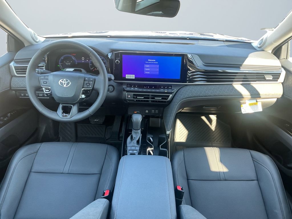 2026 Toyota Camry XLE - Photo 11