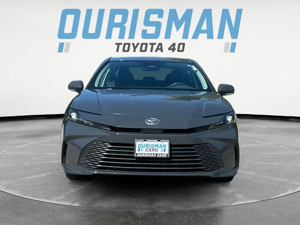 2025 Toyota Camry's photo