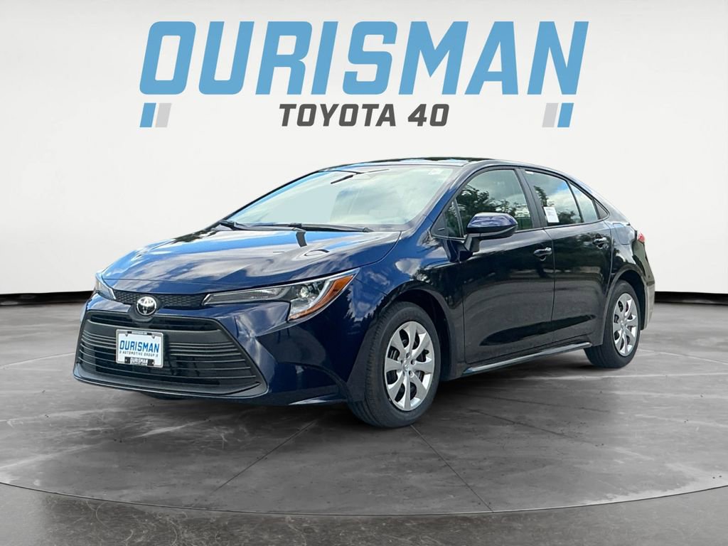 2026 Toyota Corolla LE photo 2