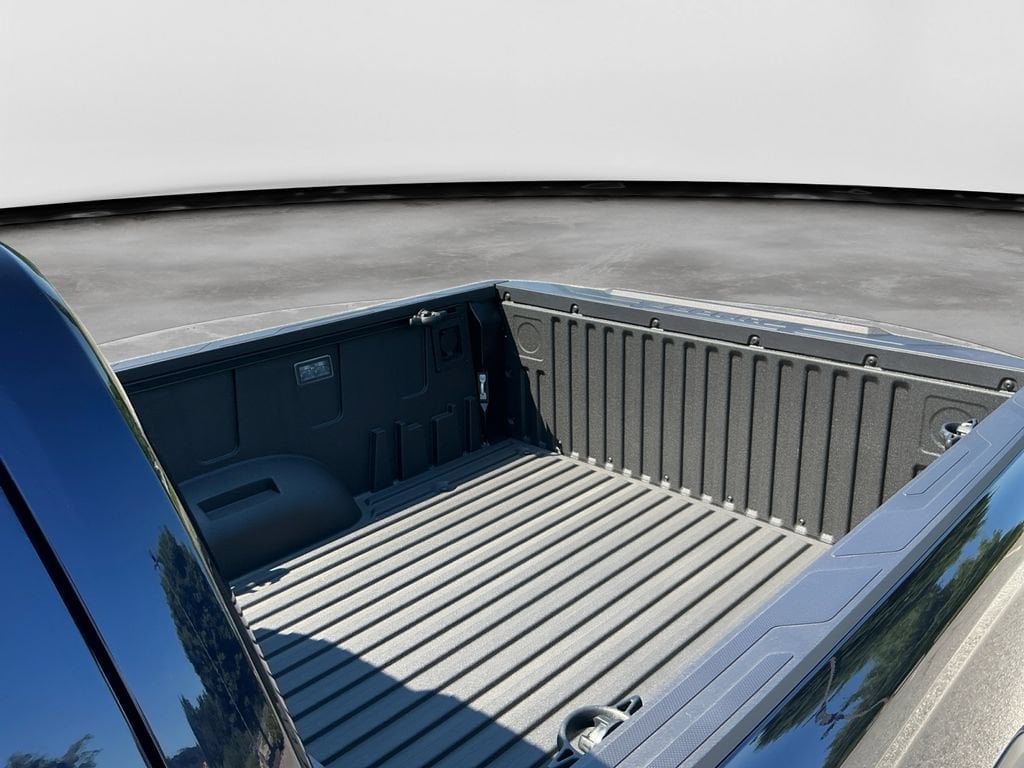2026 Toyota Tundra SR5 - Photo 17