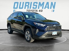 2025 Toyota RAV4 Hybrid XLE SUV