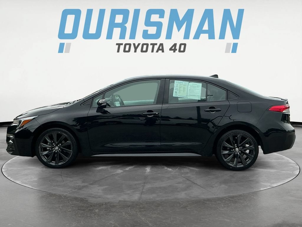 Used 2024 Toyota Corolla SE Sedan