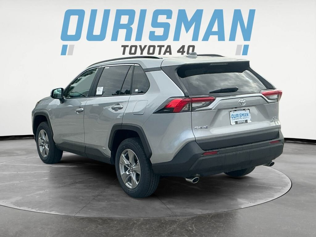 New 2025 Toyota RAV4 Hybrid XLE SUV